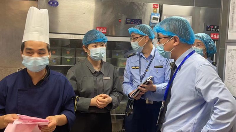 速冻食品过期一个月还能吃吗？揭秘食品安全与保存之道