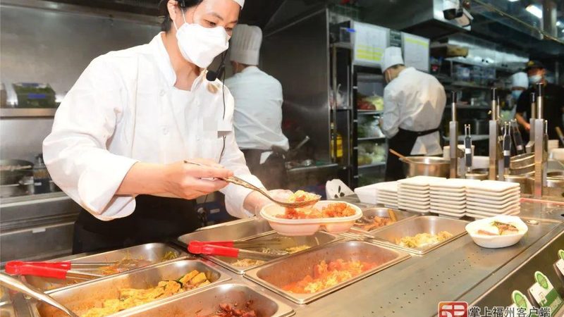 甜品界的“双胞胎”：奶油霜与翻糖的起源与特点